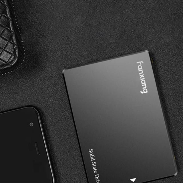 Fanxiang S101 SATA SSD 2TB 2.5インチ 7mm 3D NAND TLC採用 6Gb/s高速