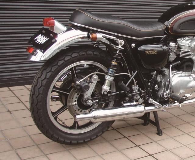 ポッシュ(POSH) W1タイプスリップオンマフラー W650(全年式) スチール