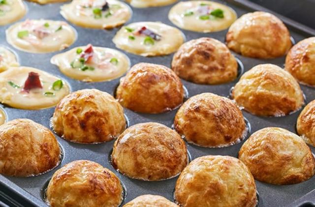 タイガー魔法瓶(TIGER) グリル鍋 深鍋 たこ焼き 焼肉 プレート3枚タイプ ガラス蓋付き 5.0L メタリックブラウン CQD-B301TH