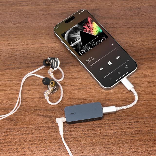 Geekria USB-C ポータブル ヘッドフォン アンプ、4.4mm バランス出力および 3.5mm ステレオ出力、Mini Hi-Fi DAC デュアル チップ CS4313