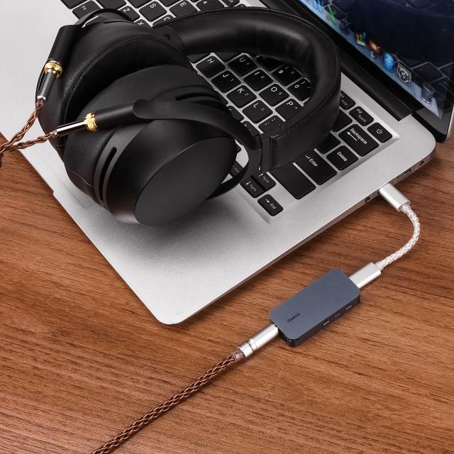 Geekria USB-C ポータブル ヘッドフォン アンプ、4.4mm バランス出力および 3.5mm ステレオ出力、Mini Hi-Fi DAC デュアル チップ CS4313