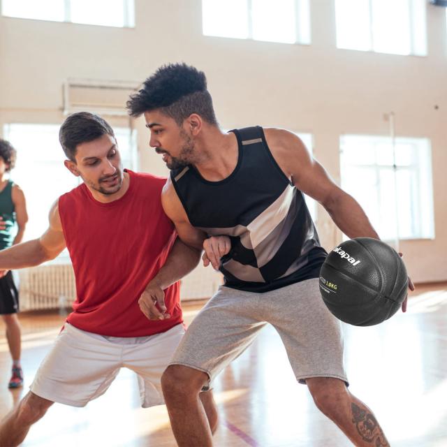 Dakapal バスケットボール 7号 1.0KG PU 吸湿 防水 屋内 屋外用 バスケ （ブラック）