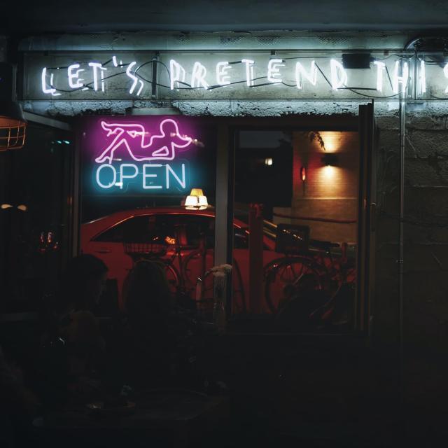 オープンネオン看板 バーLED看板 ピンクレディースネオン看板 壁装飾