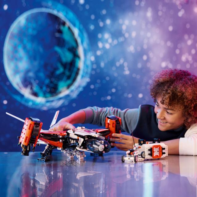 レゴ(LEGO) テクニック VTOL 大型貨物宇宙船 LT81 おもちゃ 玩具 プレゼント 誕生日 ブロック クリスマス 男の子 女の子 子供 10歳 11歳_8