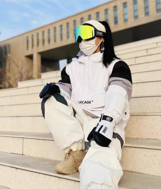 [LECAGE] 変色スキーゴーグル - 調光レンズ フォトクロミックレンズ スノーボードゴーグル OTG広視野 メガネ対応 100%UVカット 紫外線防_5