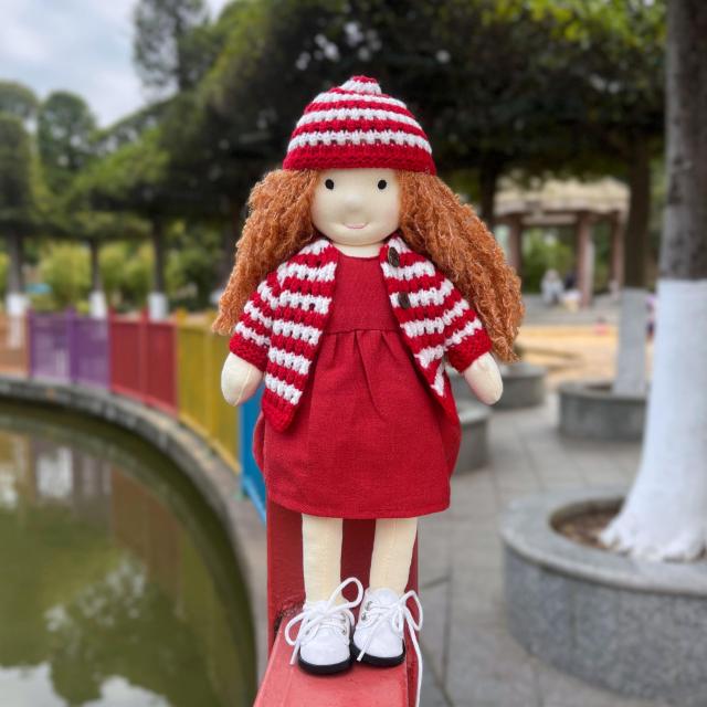 BlissfulPixie ウォルドルフ人形 手作り人形 Waldorf Doll - Quinn 30cm 柔らかい 女の子 かわいい ぬいぐるみ 子供たちに最適な人形