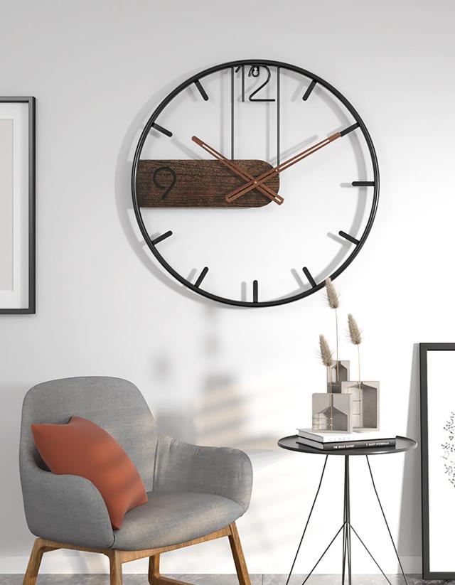RemeeHi 北欧風 40CM壁掛け時計 時計に秒針はない ローマ数字時計 古いスタイル パーソナライズ クリエイティブ スタイリッシュ アイアンの通販は RemeeHi 北欧風 40CM壁掛け時計 時計に秒針はない ローマ数字時計 古いスタイル パーソナライズ クリエイティブ スタイリッシュ アイアンの通販は