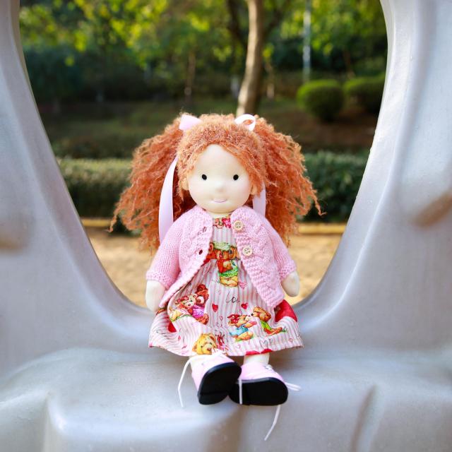 BlissfulPixie ウォルドルフ人形 手作り人形 Waldorf Doll - Autumn 30cm 柔らかい 女の子 かわいい ぬいぐるみ 子供たちに最適な人形