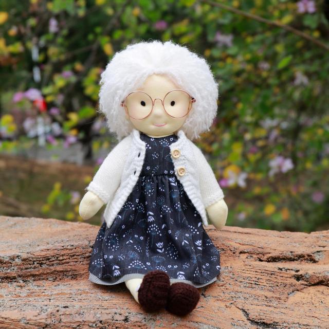 BlissfulPixie Waldorf Doll 手作り人形 - Ella 12” 柔らかい 女の子