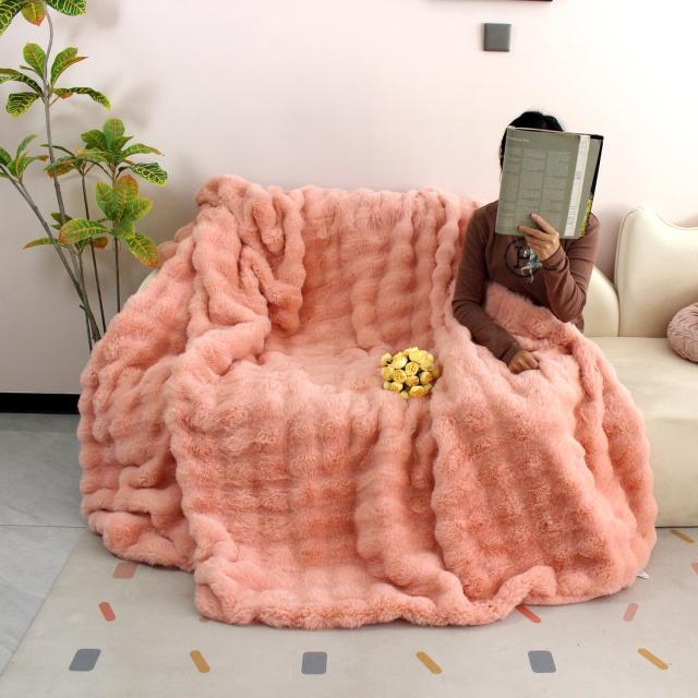 ラグジュアリーウォームブランケット カジュアル毛布 高級ソファ毛布 寝室用 ソファー用 フェイクラビットファー ショート起毛 軽贅沢 毛布 ラグジュアリーウォームブランケット カジュアル毛布 高級ソファ毛布