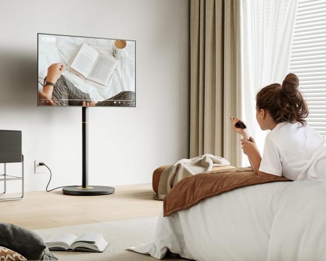FITUEYES DESIGN テレビスタンド キャスター付き 32〜65Vインチ対応 リビングルーム 自立式 移動式 シンプル スマート スリム ブラック_2