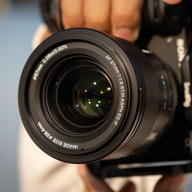 VILTROX AF 27mm F1.2 Eマウント レンズ f/1.2 大口径 APS-C 交換