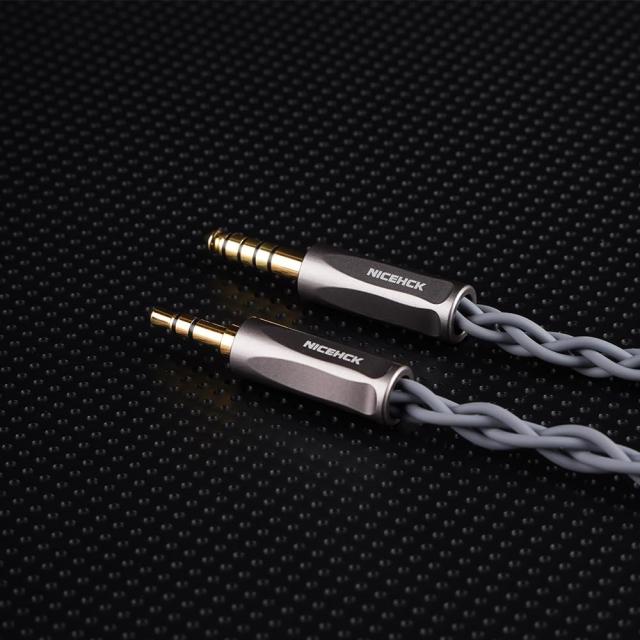 NICEHCK 1950saga イヤホンリケーブル 0.78mm 2Pin 4.4mm バランス 超高純度プレス単結晶銅OCC イヤホンアップグレードケーブル 交換用