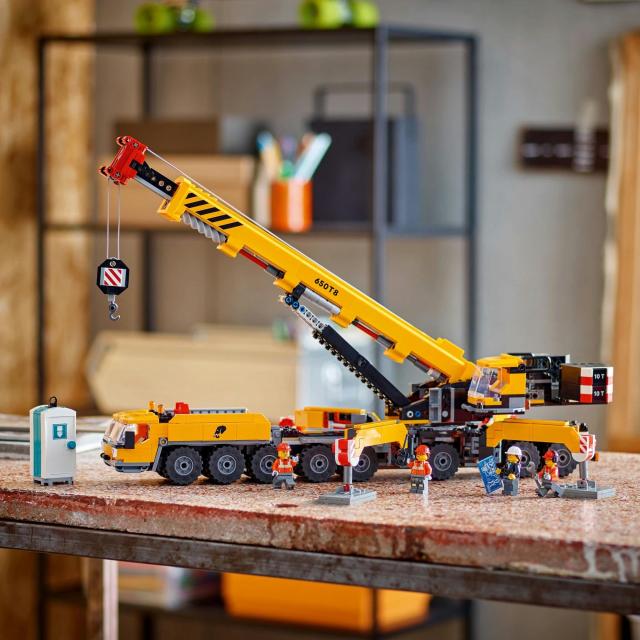 レゴ(LEGO) シティ きいろのクレーン車 おもちゃ 玩具 誕生日 プレゼント ブロック 男の子 女の子 子供 9歳 10歳 11歳 小学生 乗り物 車