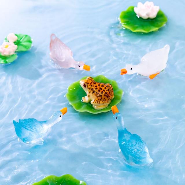 置物 オブジェ 羽と水晶 幻想的 白 ホワイト モダン 樹脂 ギフト 置物 オブジェ 羽と水晶 幻想的 白 ホワイト モダン 樹脂 ギフト