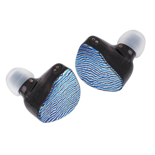 LINSOUL 7HZ Auroraハイブリッド型(1DD+2BA+1平面駆動振動板