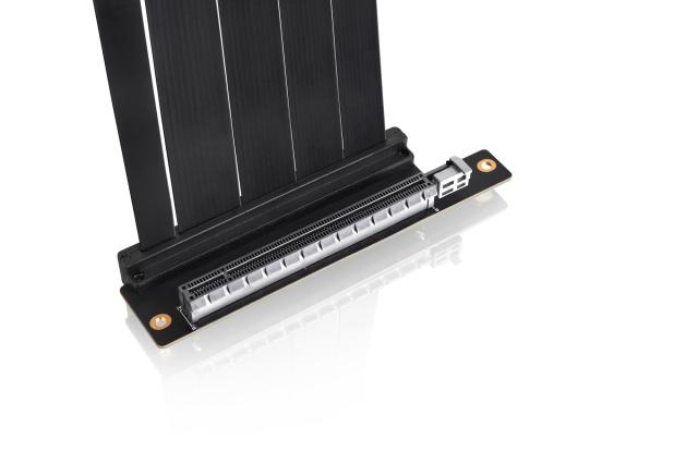 Thermaltake PCI-E 4.0 Dual 90 Degree Riser Cable 130mm Black AC-071-CO1OTN-C1 CS9320_7