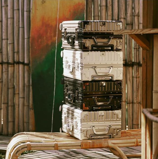 Yuweijie] スーツケース アルミフレームタイプ キャリーケース 機内持