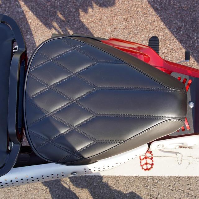 Entrotech カスタムシート ローダウンシート2.5cm ソロシート バイク