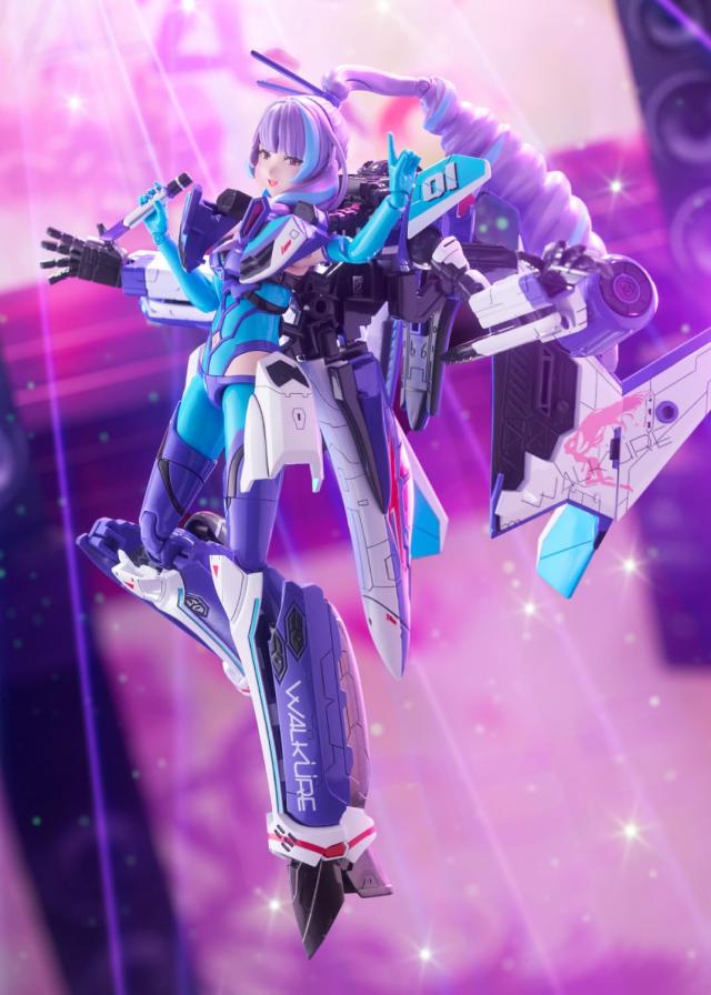 青島文化教材社(AOSHIMA) VFG マクロスデルタ VF-31J ジークフリード 美雲・ギンヌメール 全高約150mm 色分け済みプラモデル MC-17 (飛行_2