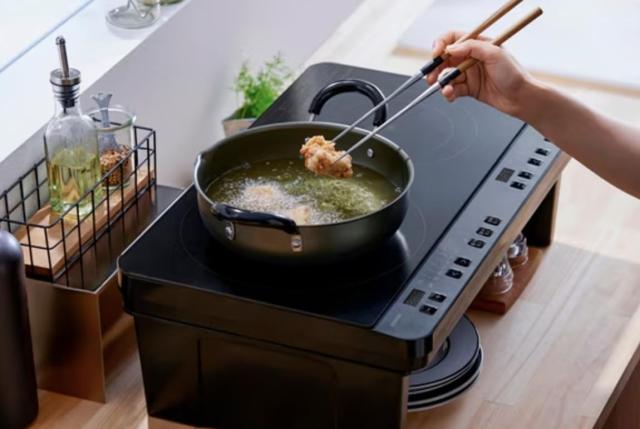 2口IHコンロスタンド付き ブラック アイリスオーヤマ IHK-WT41S-B