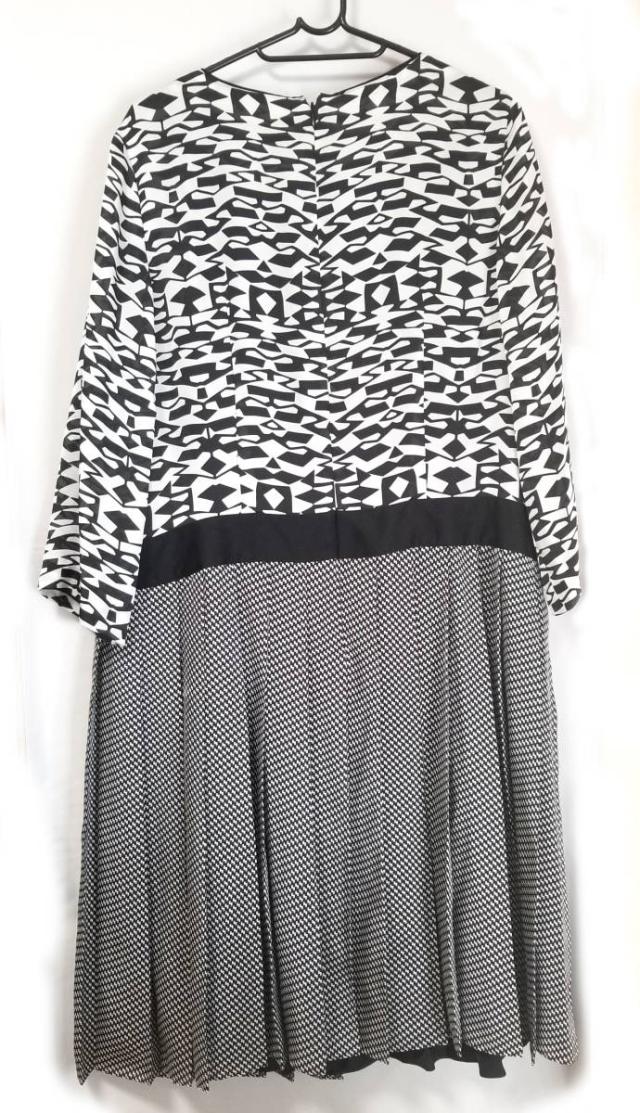 新品同様 レキップ ヨシエイナバ ワンピース レディース 長袖 17 Lequipe 裏地付 プリーツ ブラック 黒 白 ホワイト 大きいサイズの通販はau Pay マーケット ブランディール