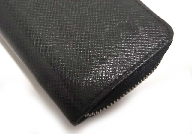 ルイヴィトン タイガ ジッピーコインパース M30511 型押し レザー 小銭  