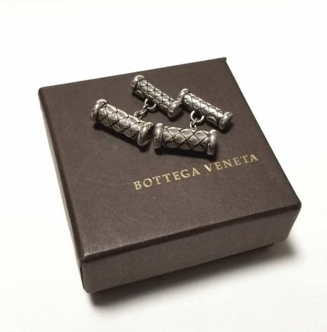 新品同様 ボッテガヴェネタ カフス カフリンクス イントレチャート ＳＶ９２５ シルバー メンズ BOTTEGA VENETA 【中古】の通販はau  PAY マーケット - ブランディール | au PAY マーケット－通販サイト