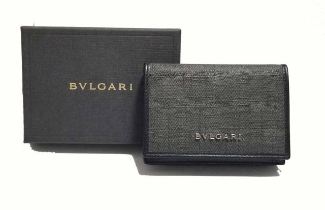 未使用 ブルガリ ウィークエンド カードケース 325 名刺入れ マチあり ヘリテージ ホログラム メタルロゴ メンズ レディース Pvc レザ の通販はau Pay マーケット ブランディール