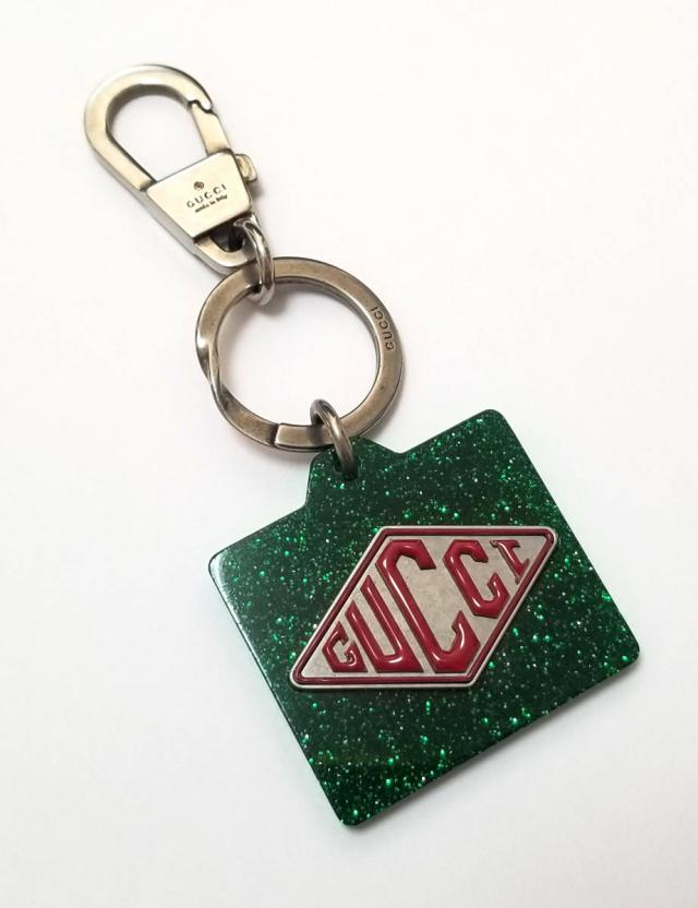 グッチ キーリング キーホルダー ロゴ グリーン ラメ 緑 メンズ レディース ｇｕｃｃｉ 中古 の通販はau Pay マーケット ブランディール