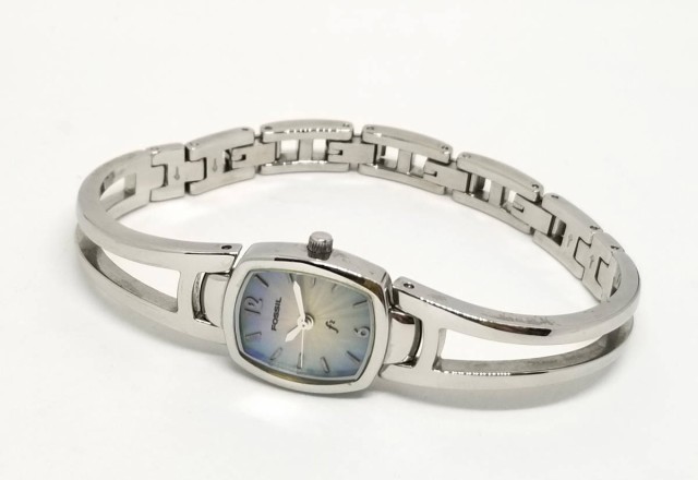 フォッシル 時計 レディース ES9748 バングルウォッチ 女性用 FOSSIL ファッションウォッチ QZ 【中古】｜au PAY マーケット