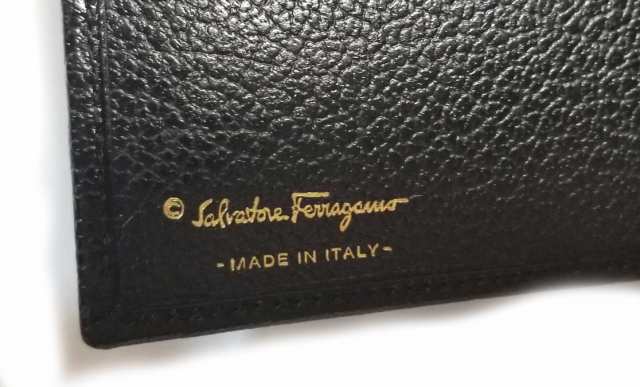 未使用 フェラガモ 財布 メンズ 二つ折り ブラック 黒 レザー 型押し 二つ折り財布 Salvatore Ferragamo 【中古】｜au PAY  マーケット