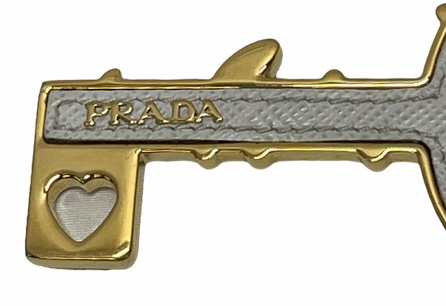 【PRADA】プラダ スクエア ロゴキーリング バッグチャーム キーホルダー