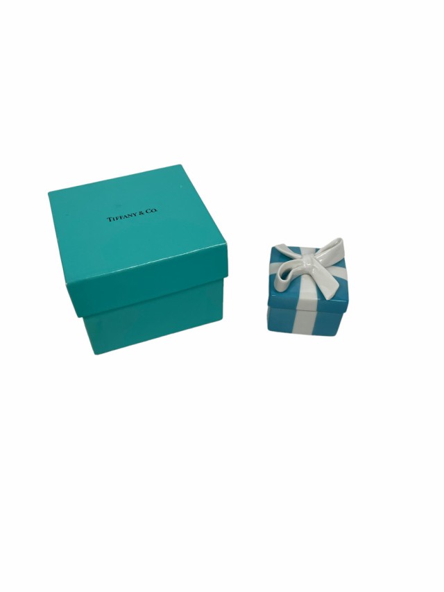 未使用 ティファニー 小物入れ 陶器 リボン TIFFANY プレゼントボックス　ブルーボックス ボウ アクセサリーボックス　ブルー　BOX　箱　 ｜au PAY マーケット