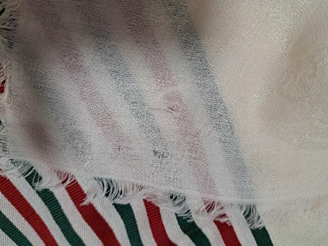 グッチ ストール GG柄 シェリーライン ウェビングライン アイボリー GG ショール マフラー 薄手 メンズ レディース GUCCI 【中古】 グッチ ストール GG柄 シェリーライン ウェビングライン アイボリー GG