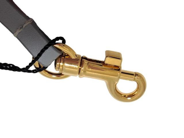 未使用 ドルチェ＆ガッバーナ キーホルダー キーリング ラバー ピンク