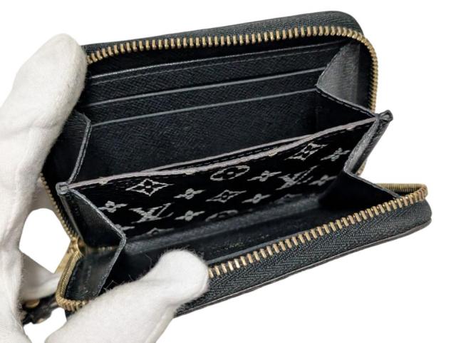 ルイヴィトン ジッピーコインパース モノグラムジャイアント ルイ