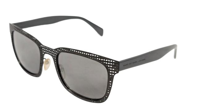 新品同様 マークバイジェイコブス サングラス メタルフレーム メッシュ グレー ガンメタリック ガンメタ メンズ レディース  MMJ436/S MA