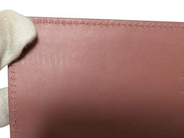 ルイヴィトン ヴェルニ イカットフラワー ポルトフォイユ サラ M90023