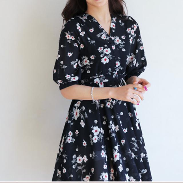 ワンピース ラップドレス風 フローラル 爽やかブルー フェミニン の通販はau Pay マーケット Na Na Iro