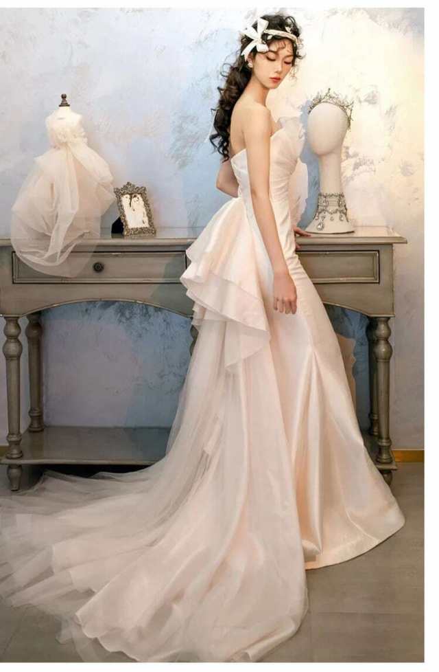 【冬セール】良品高级 ワンピース 結婚式 花嫁 ドレス ウエディングドレス 気質 027 スーツ・フォーマル・ドレス