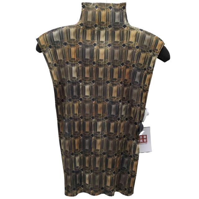 PLEATS PLEASE ISSEY MIYAKE(プリーツプリーズイッセイミヤケ) 宝石柄 ノースリーブ プリーツカットソー レディース  3【中古】【ブランド古着バズストア】の通販は