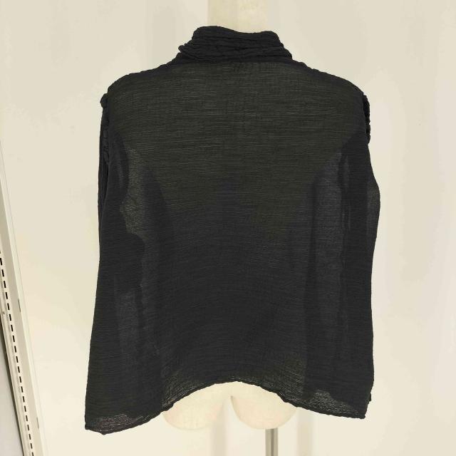 me ISSEY MIYAKE(ミー イッセイミヤケ) ランダムプリーツ シアー