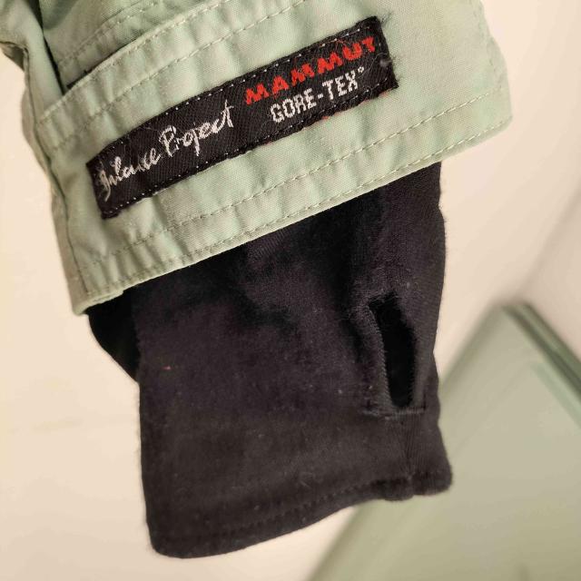 MAMMUT(マムート) 90s  SPORT Balance Project GORE-TEX 裾ドローコード 二重ダブルジップ  RECCO搭載 サムホール マウンテンジャケット フード着脱可 多機能ポケ【中古】【ブランド古着バズストア】 MAMMUT(マムート) 90s SNOW SPORT Balance Project GORE-TEX 裾ドロー