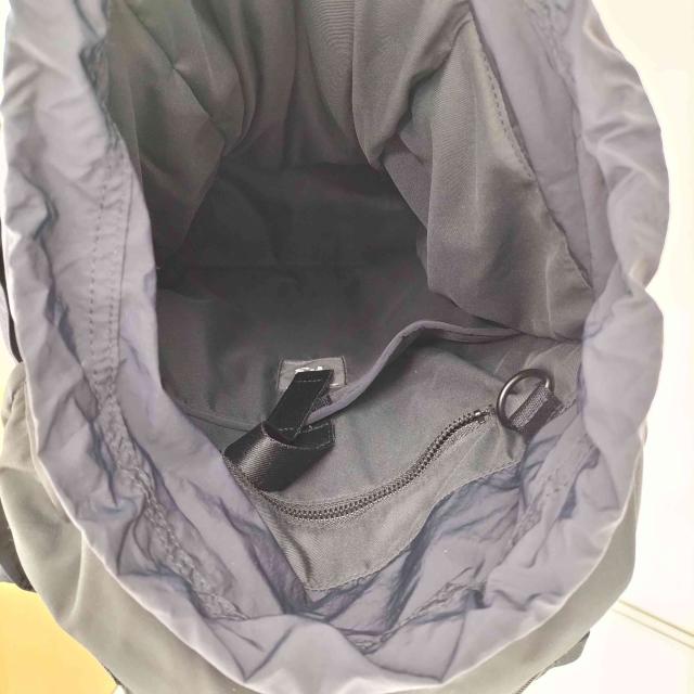 Y-3(ワイスリー) 2025 CINCH BACKPACK シンチ バックパック メンズ 表記無 【中古】【ブランド古着バズストア】_4