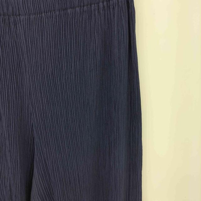 ISSEY MIYAKE FETE(イッセイミヤケフェット) プリーツ デザイン フレア