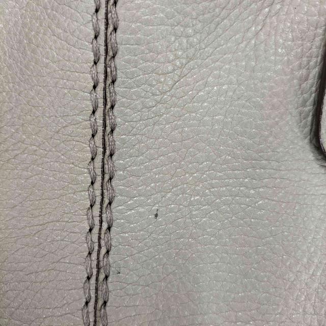 TOD’S(トッズ) ロゴタイプ継ぎ切れ レザートートバッグ レディース 書きあらわす無 【中古】【ブランド名古着バズストア】
