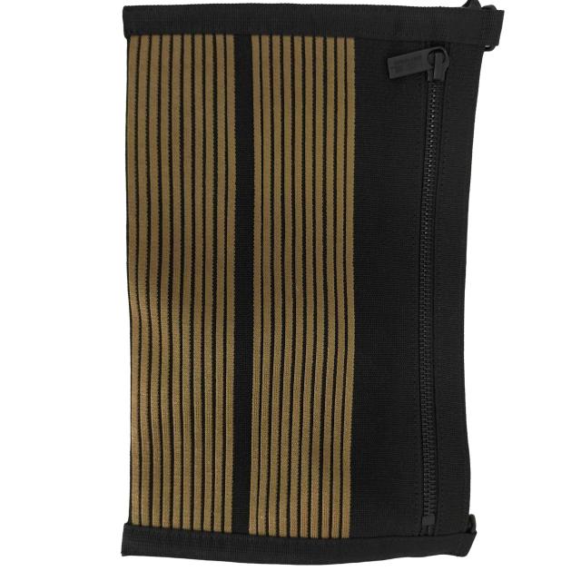 ISSEY MIYAKE(イッセイミヤケ) 1325. 帯 プリーツ ショルダーバッグ メンズ 表記無 【中古】【ブランド古着バズストア】