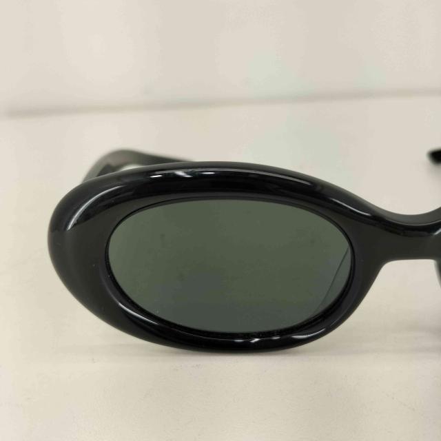 GENTLE MONSTER(ジェントルモンスター) Eve 01 オーバル