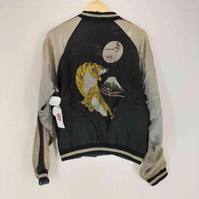 BACK STREET CRAWLER(バックストリートクローラー) 虎刺繍 サテン